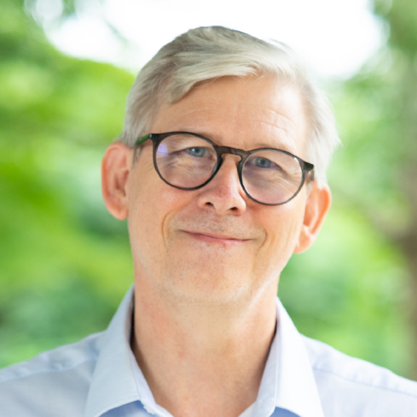 Dr Nicholas Duggan